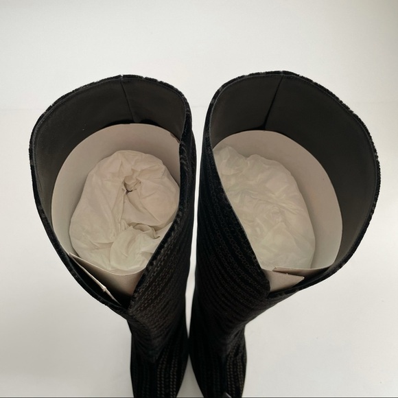 Givenchy Velvet Chain Logo GV3 Boot 95MM SZ 38.5 8.5 black leather pointed toe - Picture 10 of 13